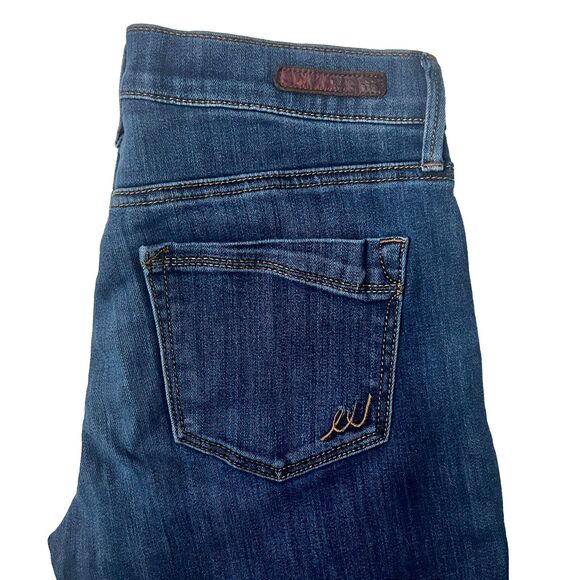 Express Jeans Medium Wash Mid Rise Legging 5-Pocket Skinny Jeans - Picture 8 of 8